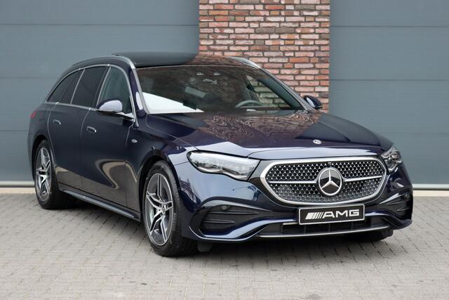 Mercedes-Benz E-estate 300 e Premium+ AMG Line | Airmatic | Hyperscreen | Distronic+ | Memory | Massage | Burmester | Stoelventilatie | 3D-Display | HUD | Verwarmd Stuurwiel | Trekhaak | Digital Light |