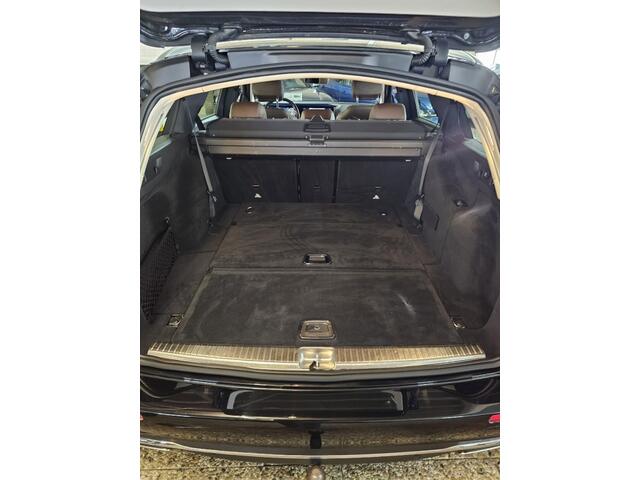 Mercedes-Benz E-estate 400 4M. Prem. Plus | 7 Zitplaatsen | Trekhaak | Luchtvering | St