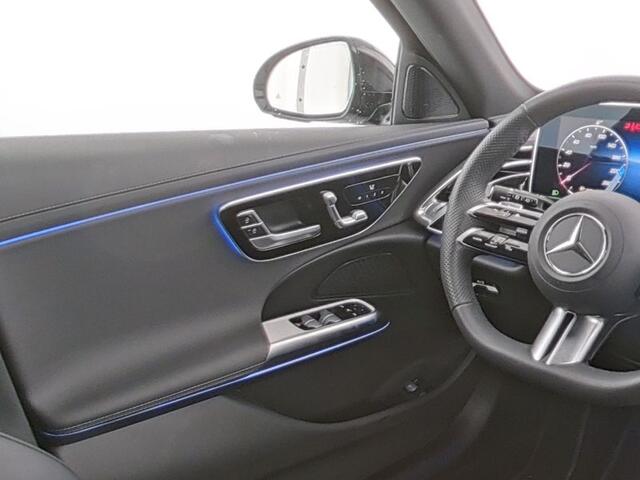 Mercedes-Benz E-estate 300 e AMG Plug-In Hybride AMG Line | Night Pakket | MBUX Superscreen | Panorama Schuif-Kanteldak | Head-up-Display | Trekhaak | Distronic. Inclusief 24 maanden MB Certified garantie voor Europa.