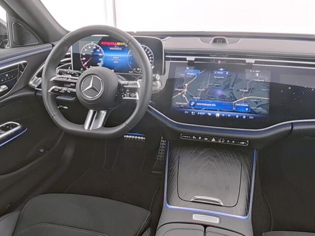Mercedes-Benz E-estate 300 e AMG Plug-In Hybride AMG Line | Night Pakket | MBUX Superscreen | Panorama Schuif-Kanteldak | Head-up-Display | Trekhaak | Distronic. Inclusief 24 maanden MB Certified garantie voor Europa.