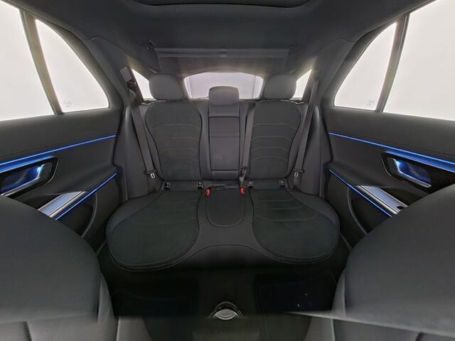 Mercedes-Benz E-estate 300 e AMG Plug-In Hybride AMG Line | Night Pakket | MBUX Superscreen | Panorama Schuif-Kanteldak | Head-up-Display | Trekhaak | Distronic. Inclusief 24 maanden MB Certified garantie voor Europa.