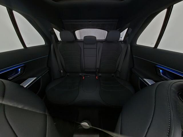 Mercedes-Benz E-estate 300 e AMG Plug-In Hybride AMG Line | Night Pakket | MBUX Superscreen | Luchtvering/Airmatic | Pamorama Schuif-Kanteldak. Inclusief 24 maanden MB Certified garantie voor Europa.