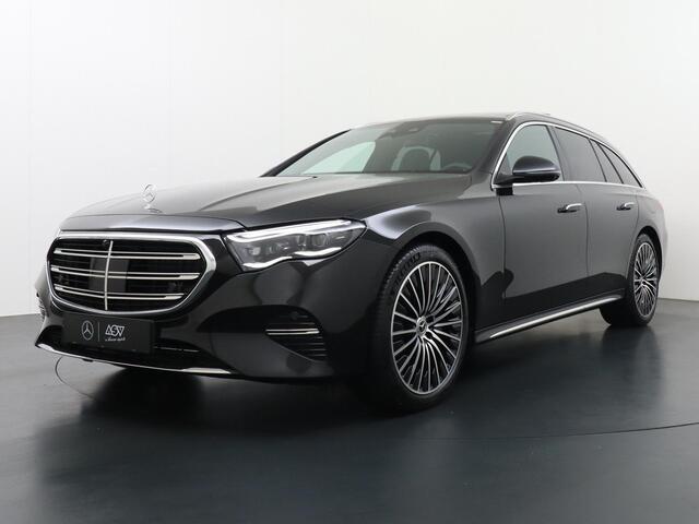 Mercedes-Benz E-estate 300 e Exclusive Line | Superscreen | Multicontourstoelen Voorin | Luchtvering | Panorama - Schuifdak | Trekhaak Wegklapbaar | Head-Up Display | Burmester 4D Surround Sound