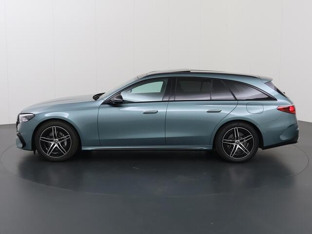Mercedes-Benz E-estate 300 e AMG Line | Panoramadak | Trekhaak | Night pakket | Memory pakket |