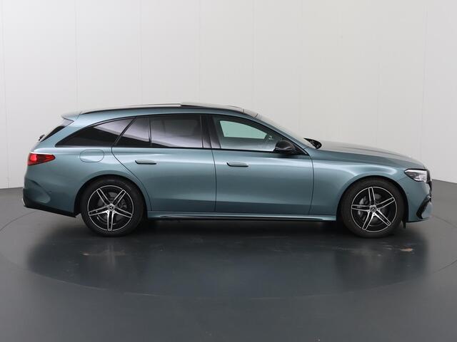 Mercedes-Benz E-estate 300 e AMG Line | Panoramadak | Trekhaak | Night pakket | Memory pakket |