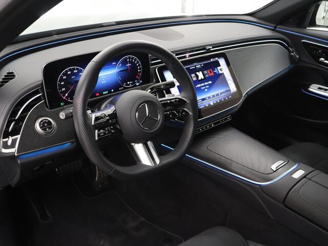 Mercedes-Benz E-estate 300 e AMG Line | Panoramadak | Trekhaak | Night pakket | Memory pakket |