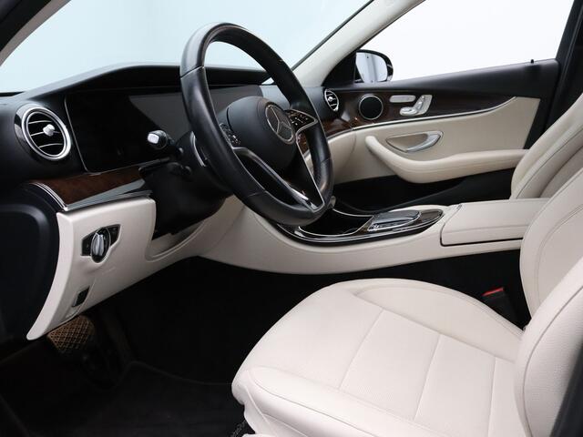Mercedes-Benz E-estate 300pk e Exclusive Line Automaat Camera | Cruise | Navi | Parkeersens. v+a | Stoelverw. | Panoramadak