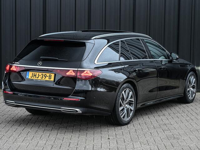 Mercedes-Benz E-estate 300 e Exclusive Line · Panoramadak · Ambiance interieur · Burmester 4D Sound · Stoelverwarming · Camera · Trekhaak · Distronic