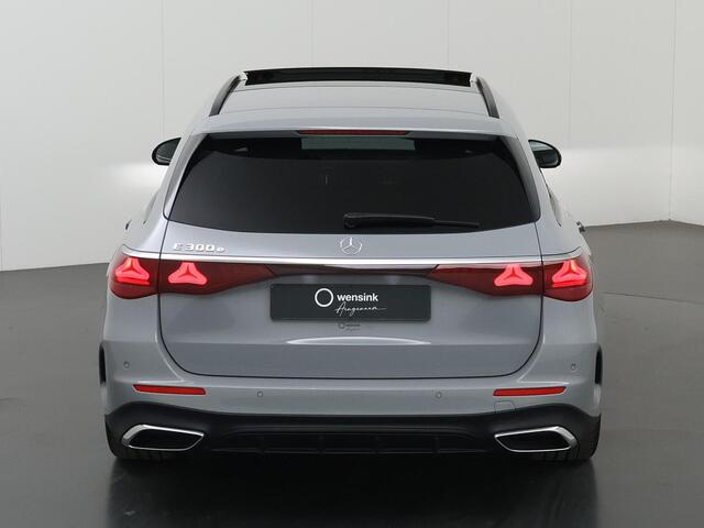 Mercedes-Benz E-estate 300 e AMG Line | Panoramadak | Trekhaak | Night pakket | Premium pakket |