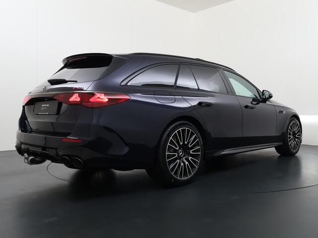Mercedes-Benz E-estate AMG 53 HYBRID 4MATIC+ Night Edition | Premium Plus | AMG DYNAMIC PLUS | AMG Carbon Exterieur Pakket | AMG Nightpakket ll | Rijassistentiepakket Plus | Warmtecomfort Pakket | Winter Pakket | Zonnescherm Pakket | Panoramadak | Trekhaak | MBUX Superscreen | 