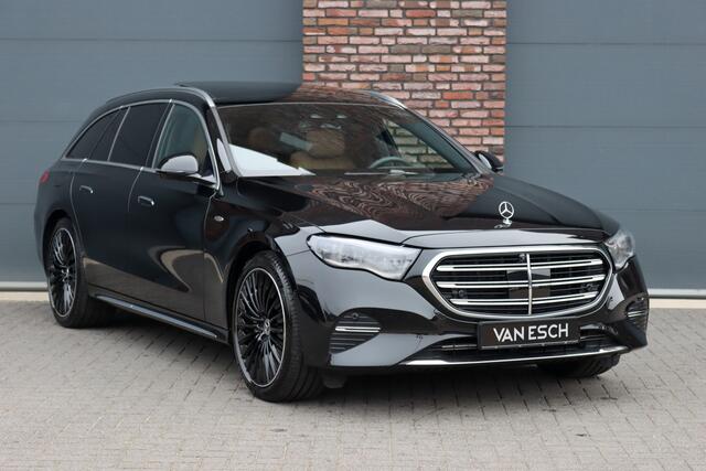 Mercedes-Benz E-estate 300 e Exclusive Line Premium+ | Luchtvering | Hyperscreen | Distronic+ | Stoelventilatie | HUD | Zonnerollo's | 3D-Display | Digital Light | Trekhaak | Soft-Close | Burmester |