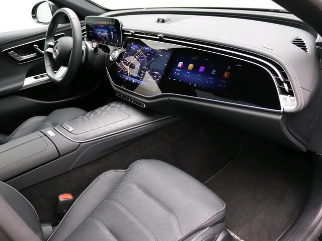 Mercedes-Benz E-estate 300 e Sport Edition AMG Line | Night Pakket | Panorama Schuif-Kanteldak | Lederen Bekleding | Diital Licht | Alarm | Stoelventilatie/- verwarming voor. Inclusief 24 maanden MB Certified garantie voor Europa.