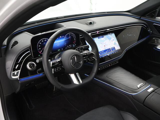 Mercedes-Benz E-estate 300 e AMG Night | Superscreen | Burmester 4D | Head up display | 360 camera | Panoramadak | Rij assistentiepakket | demo