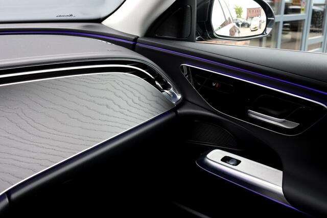 Mercedes-Benz E-estate 300 e Luxury Line Aut9 | Distronic Pro | Keyless Go | Camera | Dodehoekassistent | High Perf. LED | Zitcomfortpakket |