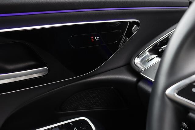 Mercedes-Benz E-estate 300 e Luxury Line Aut9 | Distronic Pro | Keyless Go | Camera | Dodehoekassistent | High Perf. LED | Zitcomfortpakket |