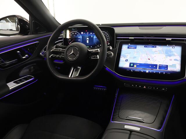 Mercedes-Benz E-estate 300 e AMG Line | Luchtvering | Panoramadak | Burmester 4D | 20 inch | Trekhaak | Night pakket |
