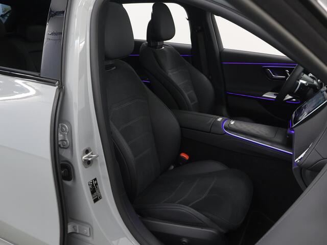 Mercedes-Benz E-estate 300 e AMG Line | Luchtvering | Panoramadak | Burmester 4D | 20 inch | Trekhaak | Night pakket |