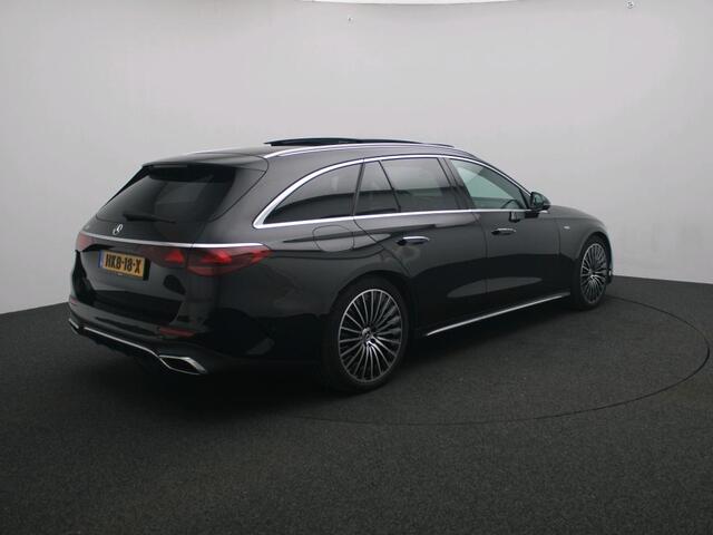 Mercedes-Benz E-estate 300 e Sport Edition AMG Line | Night Pakket | Panoramadak | Lederen Bekleding | Diital Licht | Alarm | Stoelventilatie/- verwarming voor. Inclusief 24 maanden MB Certified garantie voor Europa.