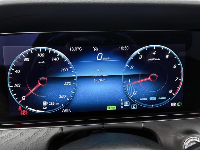 Mercedes-Benz E-estate 200 Avantgarde Premium | Trekhaak | Alarm SCM3 | Burmester Sound | Leder | Panorama schuifdak | Privacy Glass | Parkeerpakket met 360°-camera | NL 1e eigenaars auto | Inclusief 24 maanden Mercedes-Benz Certified garantie voor Europa.