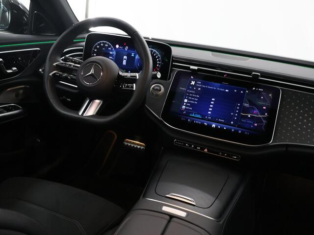 Mercedes-Benz E-estate 300 e AMG Line | Night | Panoramadak | Premium | Rij assistentiepakket plus | Burmester | 20 inch | Trekhaak |