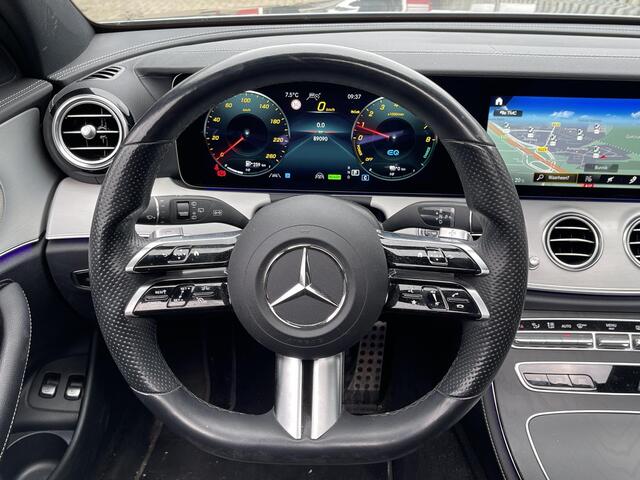 Mercedes-Benz E-estate 300 e AMG Line 18"/Trekhaak/Panoramadak/Burmester/Dodehoek/Adaptieve cruise/360 camera/Elektrische klep/Apple Carplay & Android Auto