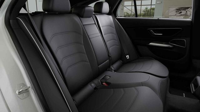 Mercedes-Benz E-estate 300 e AMG Line | Superscreen | Night pakket | Panoramadak | Premium pakket | Leder pakket |