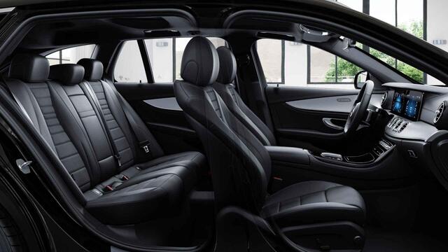 Mercedes-Benz E-estate 300 e AMG Line | Panoramadak | Widescreen | Lederen bekleding | Multibeam |