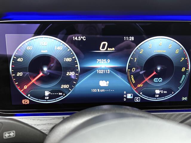 Mercedes-Benz E-estate 300 e AMG Line AMG Styling Inclusief 24 maanden Mercedes-Benz Certified garantie voor Europa.