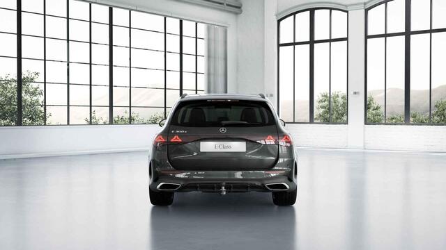 Mercedes-Benz E-estate 300 e Sport Edition | Hyperscreen | AMG | Night | Trekhaak | Panoramadak | Lederen bekleding |