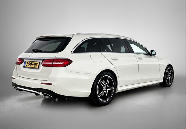Mercedes-Benz E-estate 200 AMG-line | Rijassistentie pakket | Alarm SCM3 | Privacy Glass | Zwart leer | Widescreen Dashboard Electr. Achterklep
