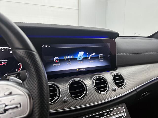 Mercedes-Benz E-estate 200 AMG-line | Rijassistentie pakket | Alarm SCM3 | Privacy Glass | Zwart leer | Widescreen Dashboard Electr. Achterklep