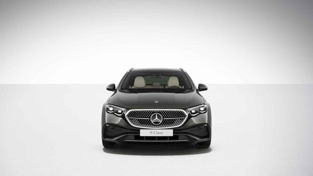 Mercedes-Benz E-estate 300 e Business Solution AMG | Premium pakket | Superscreen | Panoramaschuifdak | Winterpakket | Trekhaak |