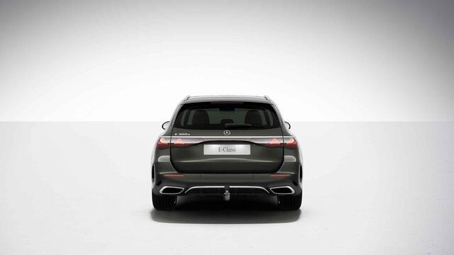 Mercedes-Benz E-estate 300 e Business Solution AMG | Premium pakket | Superscreen | Panoramaschuifdak | Winterpakket | Trekhaak |