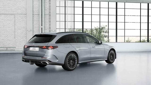 Mercedes-Benz E-estate 300 e Business Solution AMG | Panoramaschuifdak | Winterpakket | Trekhaak | Advanced pakket | DIGITAL LIGHT | Superscreen |