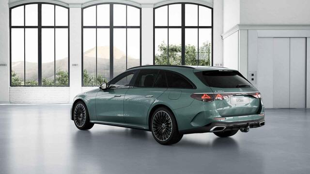 Mercedes-Benz E-estate 300 e Business Solution AMG | Panoramaschuifdak | Trekhaak | Advanced pakket | DIGITAL LIGHT | Winterpakket |