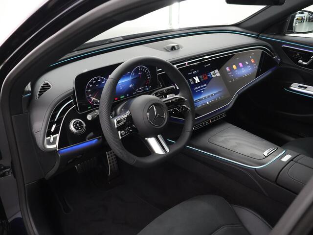 Mercedes-Benz E-estate 300e Sport Edition | AMG | Panoramaschuifdak | Trekhaak | 360° camera | DIGITAL Light | Superscreen | 20" AMG velgen | Stoelverwarming voor |