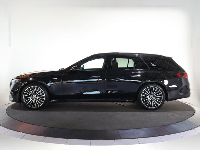 Mercedes-Benz E-estate 300e Sport Edition | AMG | Panoramaschuifdak | Premium Plus | Night | Rijassistentiepakket Plus | Stoelventilatie/-verwarming voor