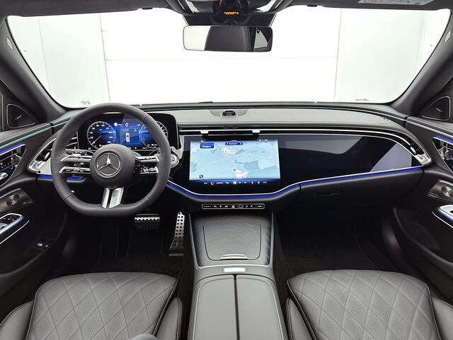 Mercedes-Benz E-estate 300 e Business Solution AMG | Premium pakket | Winterpakket | Nightpakket | Leder pakket | Trekhaak | 360° camera | GUARD 360° | Panoramaschuifdak | Burmester® 4D surround sound | Stoelventilatie voor |