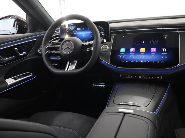 Mercedes-Benz E-estate 300 e Business Solution AMG | Panoramaschuifdak | Trekhaak | Advanced pakket | DIGITAL LIGHT |