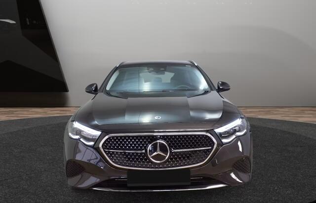 Mercedes-Benz E-estate 300 de Avantgarde Plug-In Diesel Hybride Distronic Head-Up Panoramadak Memory Trekhaak