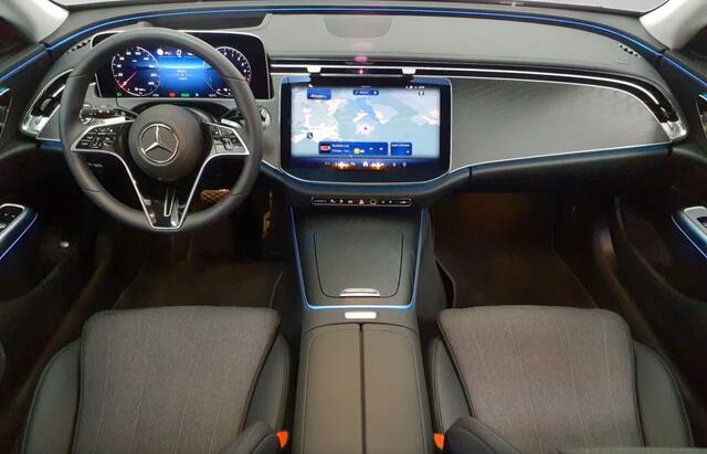 Mercedes-Benz E-estate 300 de Avantgarde Plug-In Diesel Hybride Distronic Head-Up Panoramadak Memory Trekhaak
