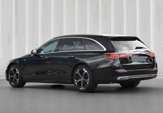 Mercedes-Benz E-estate 300 de Avantgarde Plug-In Diesel Hybride SuperScreen Distronic Trekhaak
