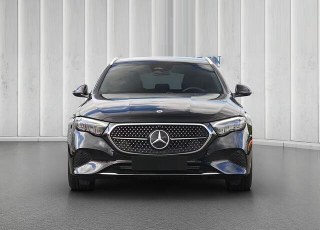 Mercedes-Benz E-estate 300 de Avantgarde Plug-In Diesel Hybride SuperScreen Distronic Trekhaak