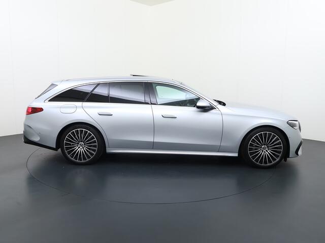 Mercedes-Benz E-estate 300 e AMG line | Pano Ventilatie Hyperscreen Trekhaak