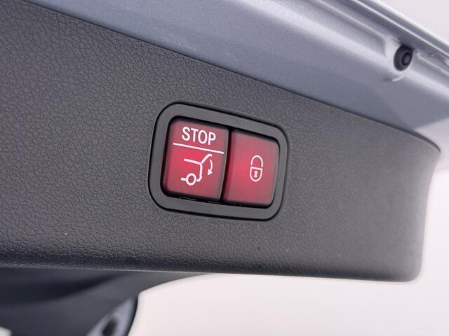 Mercedes-Benz E-estate 300 e AMG line | Pano Ventilatie Hyperscreen Trekhaak