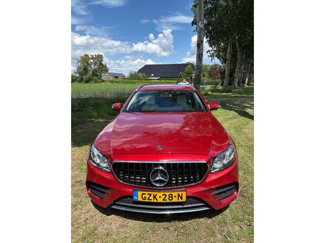 Mercedes-Benz E-estate 200 4MATIC Premium Plus 7p. | VOL! | Trekhaak | Burmester | Luchtvering |