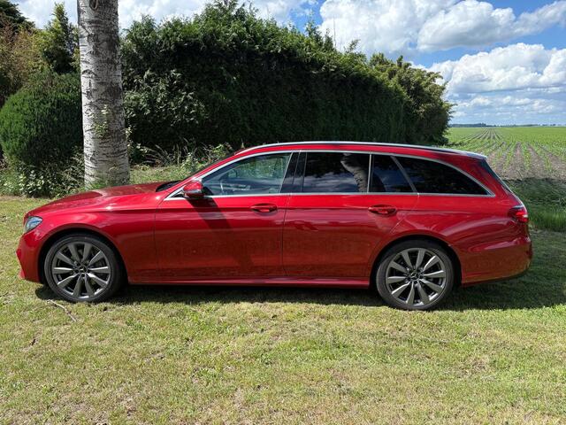 Mercedes-Benz E-estate 200 4MATIC Premium Plus 7p. | VOL! | Trekhaak | Burmester | Luchtvering |