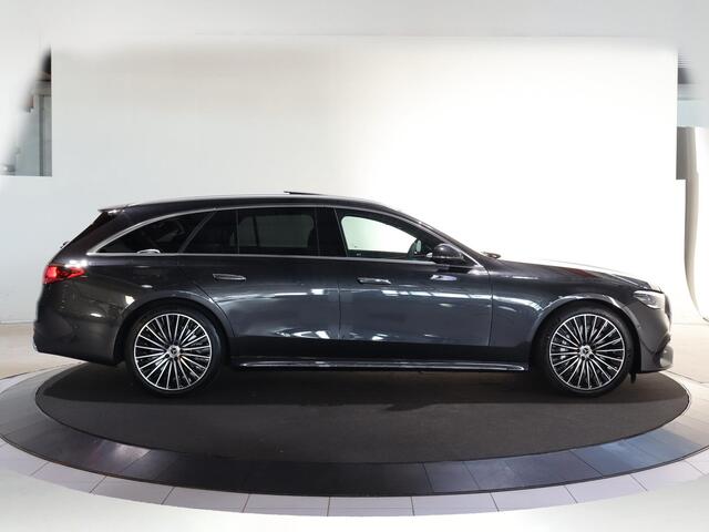 Mercedes-Benz E-estate 300e Sport Edition | AMG | Panoramaschuifdak | Premium pakket | Stoelventilatie | Superscreen | Rij-assistentiepakket Plus | Leder pakket | Burmester | 360° camera | DISTRONIC |