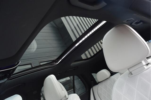 Mercedes-Benz E-estate 300 e AMG Line | PANO | SUPERSCREEN | BURMESTER | ACC | HUD |