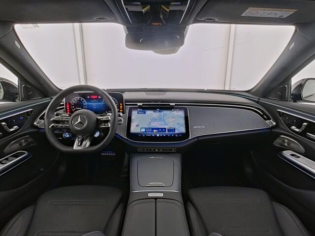 Mercedes-Benz E-estate Mercedes-AMG 53 4MATIC+ Premium Plus | Trekhaak | Night Pakker 1+2 | AMG Real Performance Sound | Inclusief 24 maanden MB Certified garantie voor Europa.